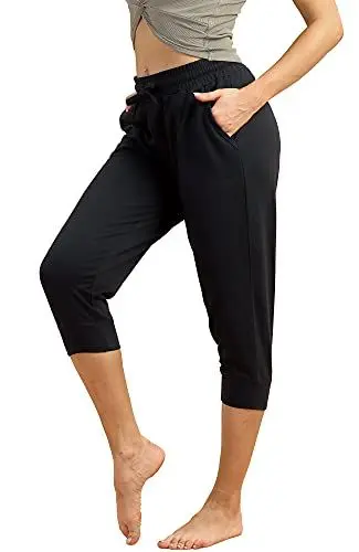 Produktbild: icyzone Damen Jogginghose 3/4 Sporthose Laufhose Loose Fit Sweathose Casual Capri Hose (M, Black)