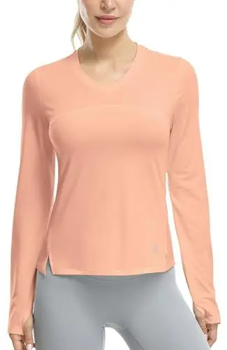 Produktbild: icyzone Damen Sport Shirt Langarm V-Ausschnitt Laufshirt Atmungsaktive Langarmshirt Fitness Yoga Top mit Daumenloch (Pink, M)