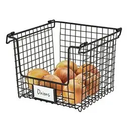 Produktbild: iDesign Aufbewahrungskorb, Korb groß für Bad, Küche und Büro, stapelbarer Metallkorb mit Griffen für Kosmetik, Schreibwaren etc., schwarz