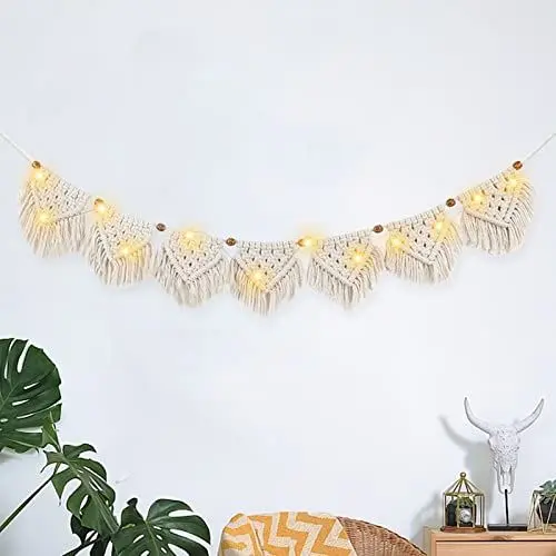 Produktbild: IHONYI Boho Deko - Makramee Wandbehang,Wandteppich Chic Tapisserie Fransengirlande Mit 3M LED Lichterkette,Handgewebt Girlande Boho Wanddeko Für Wohnzimmer/Schlafzimmer/Balkon