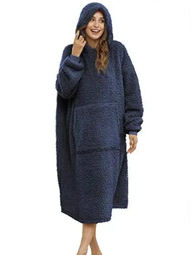 Produktbild: ililmmoe Sherpa tragbare Decke Übergroße Hoodie Sweatshirt TV Decke mit Langen Ärmeln und Tasche-Navy One Size