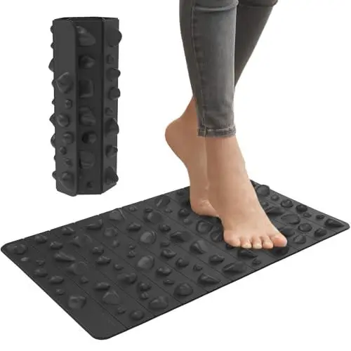 Produktbild: iLivin Stehmatte mit Fußreflexzonenmassage, Fußmassagematte mit Kisselstein, Anti Ermüdungsmatte für Stehtisch Schreibtisch, Ergonomische Arbeitsplatzmatte mit Akupressurmassage, Schwarz, 30x50cm