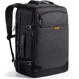 Produktbild: Inateck 38.5-46.2 L Reiserucksack erweiterbarer Herren Damen Handgepäck Flugzeug Rucksack, 15.6 Zoll Laptop Rucksack spritzwassergeschütztes Carry on Kabinenrucksack für Weekender