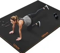 Produktbild: innhom Bodenschutzmatte Fitnessgeräte Fitness Sportmatte Fitnessmatte rutschfest, Hochstrapazierfähige Unterlegmatte Schutzmatte für Laufbänder (183 × 123 × 0,7 cm Schwarz)
