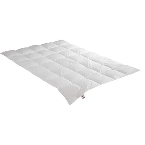 Produktbild: Irisette Daunendecke Edda medium Mono Ganzjahresdecke, aus 100% Baumwolle 90% Daunen, 10% Federn mit Aufbewahrungstasche, 135 x 200 cm, weiß, Öko Tex Zertifiziert, entwickelt in Deutschland