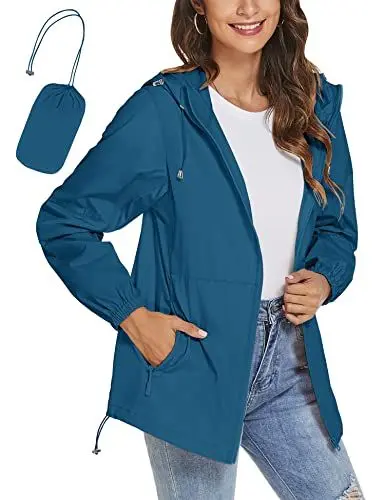 Produktbild: iWoo Leicht Regenjacke Damen Wasserdicht Atmungsaktiv Sommerjacke Faltbar Windbreaker Mit Kapuze Softshelljacke Fahrradjacke Rain jacke Regenmantel, Blau M