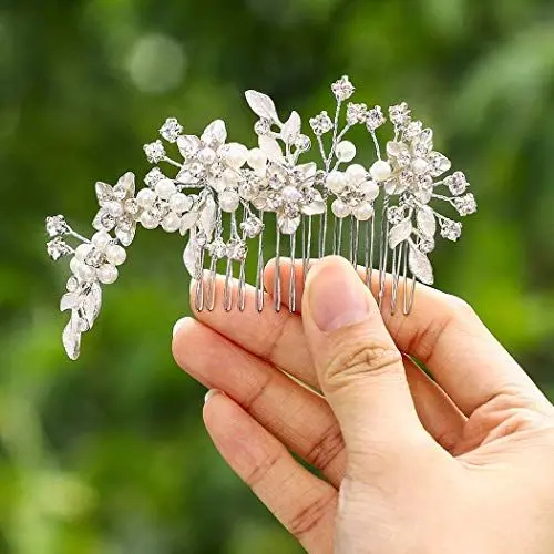 Produktbild: IYOU Brautschmuck Hochzeit Haarkamm Silber Blume Kristall Haarteile Strass Braut Kopfschmuck Perle Braut Haarschmuck für Frauen und Mädchen