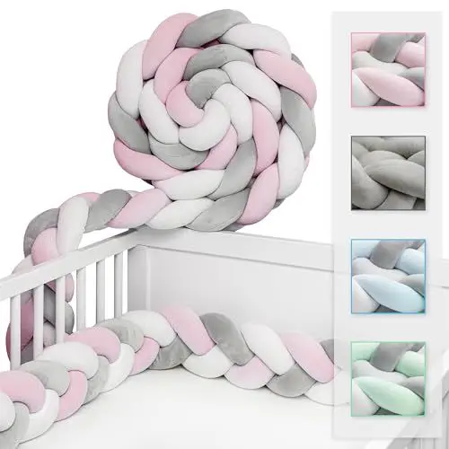 Produktbild: JAKOR® Yoki - Bettschlange in 2 oder 3 Meter - geprüfte ÖKO TEX Qualität - Bettschlange geflochten inkl. Wäschenetz - Babybettumrandung - Bettumrandung Babybett – 300x12x8cm (Rosa/Weiß/Grau)