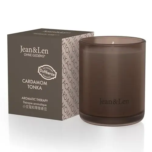 Produktbild: Jean & Len Aromatic Therapy Cardamom & Tonka, natürliche Sojawachskerze, warmer-würziger Duft, Brenndauer 4 hrs, Duftkerze im Glas, vegan, 120 gr