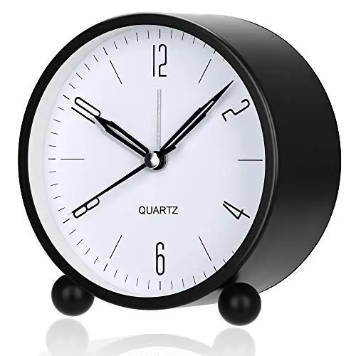 Produktbild: Jisile Analog Wecker Ohne Ticken, Kinder wecker Großes Zifferblatt von 4 Zoll mit Nachtlicht, Analog Quarzwecker mit lautem Alarm, Einschulung Geschenk