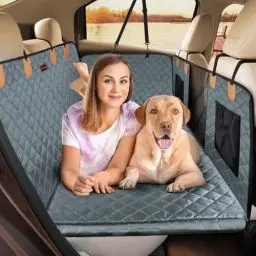 Produktbild: JOEJOY Hundedecke Auto Rückbank mit Harter Unterseite, Hundesitzbezug Verbreitert, Autoschondecke Hund Rücksitz Wasserdicht Kratzfest rutschfest, Hundeschutz Auto Rückbank kompatible Kindersitze