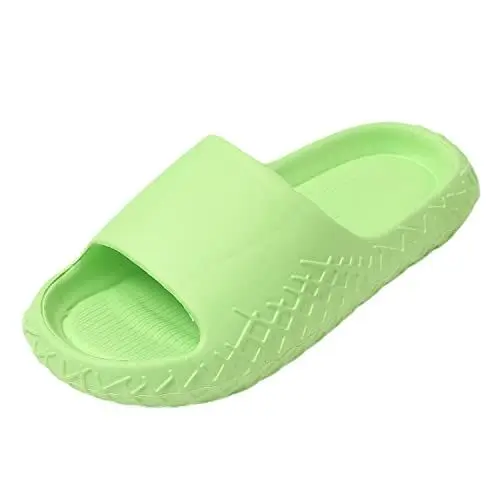 Produktbild: JOMIX Sommer Schlappen Damen Sandalen Einfarbige Rutschfeste Badelatschen Badeschlappen Weiche Fußbett Meer Pool Strand Schwimmen Indoor Outdoor (01 Grün, 37 EU)