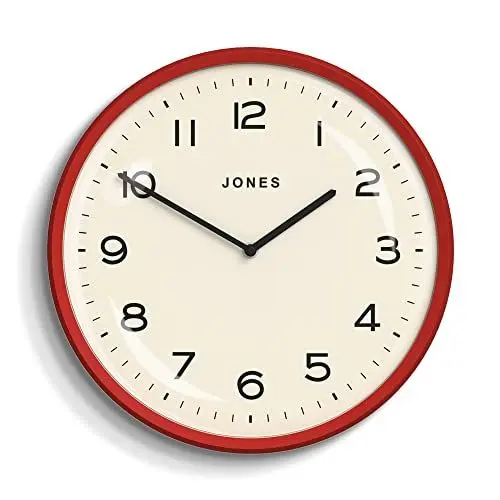 Produktbild: JONES CLOCKS® Moonlight Moderne mittelgroße Wanduhr – Bürouhr – Wohnzimmeruhr – Küchenuhr – runde Uhr – Retro-Design – Konvexe Linse – leicht lesbare Zahlen – Moderne Uhr – Rot