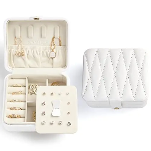 Produktbild: KAMIER Kleine Schmuckkästchen, Reise Schmuckschatulle für Damen, Reiseschmuckaufbewahrung, PU-Leder mit Spiegel Schmuckbox, Schmuck Organizer Aufbewahrung für Halskette, Ohrringe, Armbänder,Weiß