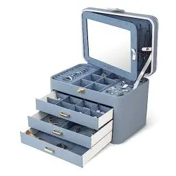 Produktbild: KAMIER Schmuckkästchen für Damen, große Schmuckschatulle mit 4 Ebenen, Schmuckbox mit Spiegel und Schloss, Griff Schmuckkästchen für Ringe, Ohrringe, Halsketten, Armbänder, Grau