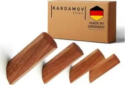 Produktbild: Kardamov Studio 4er Set Haken aus Berlin, natürliche Holz Wandhaken, Moderne Dekorative Handgefertigte Kleiderhaken aus Nussbaum, Minimalistische Mehrzweck Huthaken, Garderobe Jackenhalter