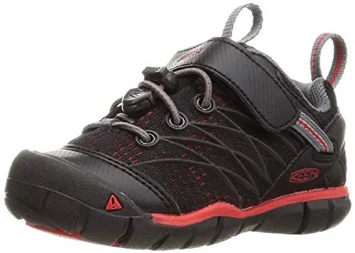 Produktbild: KEEN Chandler CNX Bequeme Unisex-Kinder-Sneaker, Raven/Fiery Red, 5 Big Kid