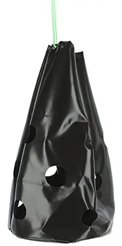 Produktbild: Kerbl HayBag (Farbe schwarz, Größe Big, mit 15 Löchern, einfach zu befüllen und reinigen, Heusack für Pferde) 326103