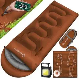 Produktbild: KESSER® Schlafsack Outdoor 175cm x 83cm | Deckenschlafsack 3-4 Jahreszeiten | Camping-Sleeping-Bag für Kinder | Leicht Tragbar Warm & Wasserabweisend inkl. Campinglampe & Seitentasche Braun