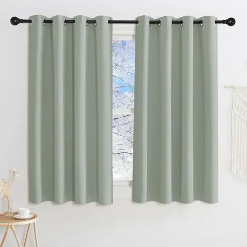 Produktbild: KGORGE Verdunkelungsvorhang Salbeigrün Ösen Gardienen 2-Set 145 x 140 cm(HxB) Vorhang Grün Blickdicht Thermovorhang mit Ösen Wohnzimmer Gardinen Modern Kurz
