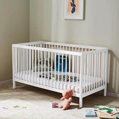 Produktbild: Babybett Kinderbett Gitterbett 60x120 höhenverstellbar & herausnehmbare Sprossen, optional mit Schublade und Matratze | Buchenholz weiß sehr stabil Made in Europe | von Geburt bis 3. Lebensjahr