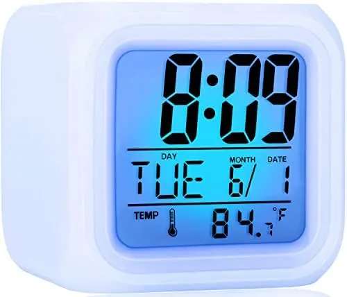 Produktbild: Kinder Wecker, Digital Uhr 7 Farbwechsel LED Nacht, Nachttischwecker mit Lichtern für Kinder, Einschulung Geschenk für Mädchen Jungen Damen Erwachsene