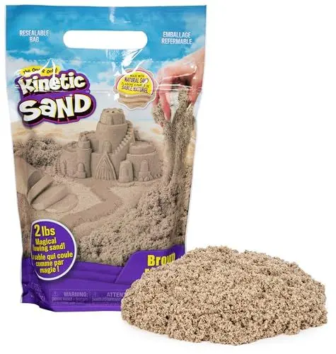 Produktbild: Kinetic Sand Beutel naturbraun, 907 g - magischer Spielsand aus Schweden, für entspanntes, kreatives Indoor-Sandspiel, für Kinder ab 3 Jahren