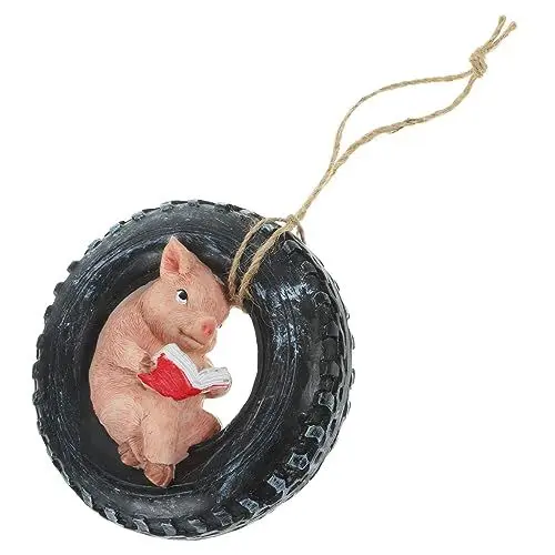 Produktbild: Kisangel 1 Satz Reifen-Schweinchen-Schaukelanhänger aus Harz Simulationsmodell Babyschaukeln für draußen Ornament Hängende Schweinestatue Hof Szene dekor niedlich Dekorationen Tier Skulptur