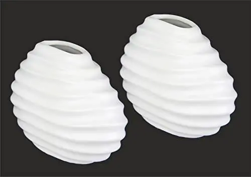 Produktbild: Kleine Vase Weiß Matt Blumenvase Modern Keramik Dekovase 2er Vasen Set für Tischdeko Tischvase mit Rillen für Dekoration Küche Büro Blumenvasen Dekorative Deko für Pampasgras Trockenblumen Ornamente