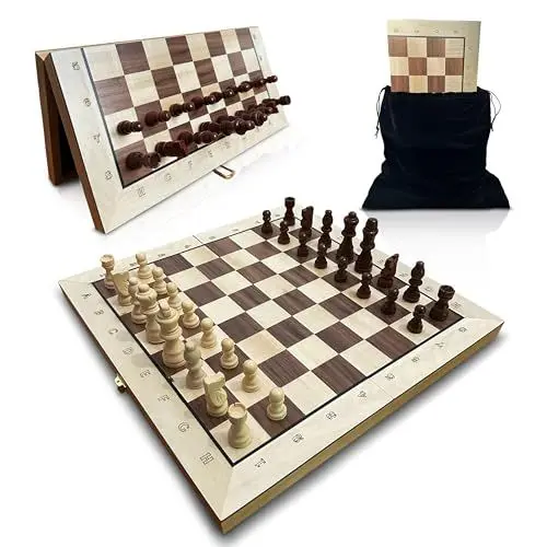 Produktbild: KN17 Hochwertiges Schachspiel Holz, klappbar und kompaktes Reiseschach inkl. Stoffbeutel, Laser gravierte Beschriftung, magnetisches Schachspiel, 38 x 38 cm groß und Spielanleitung.
