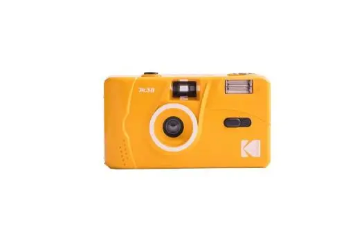 Produktbild: KODAK DA00236 - KODAK M38-35mm Wiederaufladbare Kamera, Hochwertiges Objektiv, Integrierter Blitz, AA-Batterie - Gelb