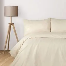 Produktbild: Komfortec Deluxe Bettwäsche 200x200 3 teilig Beige - Bettbezug 200x200 Set mit Kissenbezüge, Bettwäsche-Sets 200x200 aus Mikrofaser mit Reißverschluss Weich und Bügelfrei, Beige