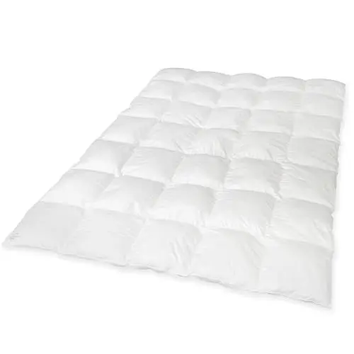 Produktbild: Künsemüller Faserbettdecke Exclusiv - Daunen-Feeling durch Sensofill Fasertechnologie - 100% Baumwolle Bezug, Waschbar & Allergikerfreundlich | extrawarm | 135x200cm