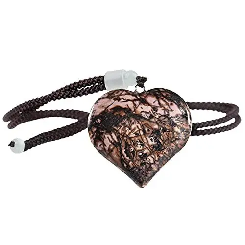 Produktbild: KYEYGWO Rhodonit Herz Kristall Anhänger für Damen und Herren, Verstellbar Stein Halskette Edelstein Herzförmige Schmuck für Liebe Amulett Glücksbringer