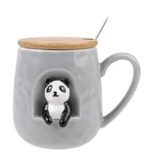 Produktbild: lachineuse - Panda Becher – 3D-Relief – Little Panda – Porzellan, Holz, Metall – 380 ml – mit Deckel und Löffel – Tasse Kaffee, Tee, Schokolade, Cappuccino – originelle Geschenkidee