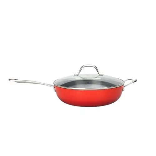 Produktbild: LAGUIOLE, leichte Gusseisen-Bratpfanne 28 x 8,2 cm – optimale Wärmespeicherung, langlebige Antihaftbeschichtung, elegantes Design, alle Wärmequellen, Induktion, 100% Gusseisen, 3,5 l, rot