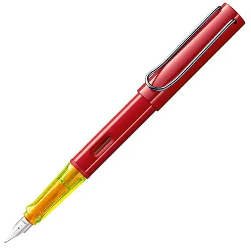 Produktbild: Lamy AL-star glossy red Füller – Füllhalter mit ergonomischem Griff & polierter Stahlfeder in Strichbreite F – leichtes Aluminiumgehäuse – inkl. Tintenpatrone T 10 blau – Rechtshänder