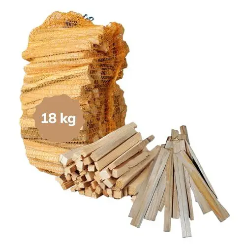 Produktbild: Landree Anfeuerholz, Anzündholz 18 kg (6 Netze a 3 kg) ca 20cm Scheitlänge, Nadelholz, trockenes und sofort einsetzbares Brennholz für Kamin und Ofen, Qualität aus Schleswig Holstein
