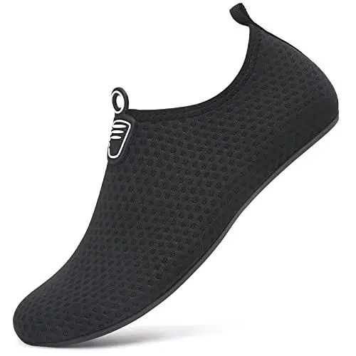 Produktbild: LATATL Herren Damen Wasserschuhe Badeschuh Schwimmschuh Tauchschuh Leicht Strandschuhe Aquaschuhe Schnell Trocknend Wassersportschuhe für Wasserparks Strände Schwimmbäder(Schwarz,43 EU)