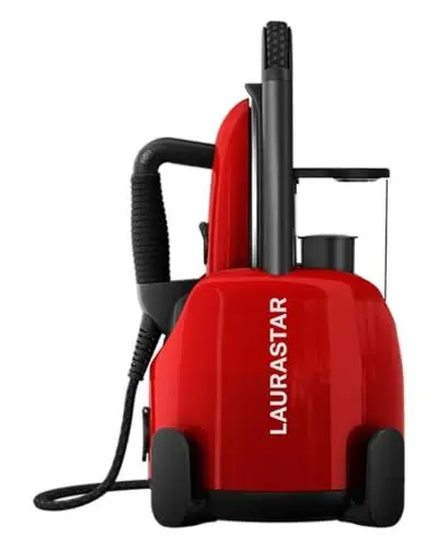 Produktbild: Laurastar Lift Original Red, Dampfbügelstation, 3-in-1 Bügelstation, die Ihre Kleidung entknittert, bügelt und reinigt, Hygienische Dampf, Abnehmbarer Wassertank, Vertikales Bügeln, Rot