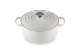 Produktbild: Le Creuset Signature Gusseisen-Bräter mit Deckel, Ø 24 cm, Rund, Für alle Herdarten und Induktion geeignet, Volumen: 4,2 l, 4,305 kg, Meringue, 21177247164430