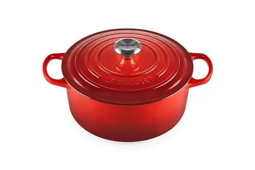 Produktbild: Le Creuset Signature Gusseisen-Bräter mit Deckel, Ø 26 cm, Rund, Für alle Herdarten und Induktion geeignet, Volumen: 5,3 l, 5,135 kg, Kirschrot, 21177260602430