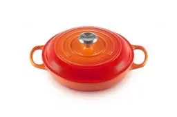 Produktbild: Le Creuset Signature Gusseisen Gourmet-Profitopf, Rund, Ø 26 cm, 2,2 l, Für alle Herdarten inkl. Induktion geeignet, 4,205 kg,Ofenrot, 21180260902430