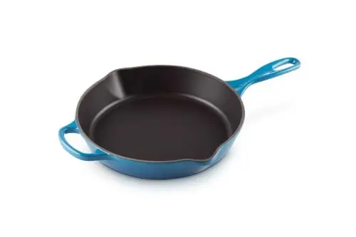 Produktbild: Le Creuset Signature Hohe Brat- und Servierpfanne aus Gusseisen, für alle Herdarten und Backöfen, 26 cm, 2 Liter, Marseille
