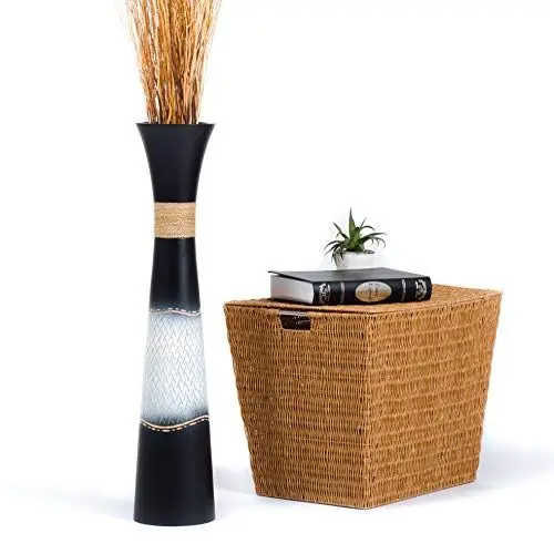 Produktbild: Leewadee Große Deko Bodenvase Für Dekozweige, Hohe Standvase Für Pampasgras, Design Holzvase, 70 cm, Schwarz Weiß