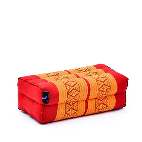 Produktbild: Leewadee Meditationskissen Yogakissen Yoga Block Yoga Zubehör Yoga Klotz Yoga Kissen Ökologisches Naturprodukt Thaikissen Nackenkissen, Kapok, 35 x 18 x 12 cm, Orange Rot