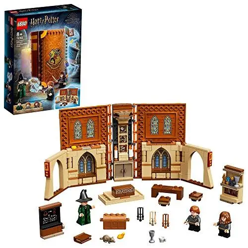 Produktbild: LEGO 76382 Harry Potter Hogwarts Moment: Verwandlungsunterricht Set, Spielzeugkoffer mit Minifiguren, Sammlerstück