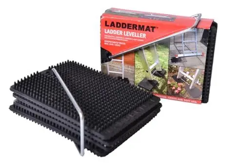 Produktbild: Leiter-Nivellierer Ladder Mat – Stabile Unterstützung auf unebenem Gelände, rutschfest, ideal für Gras – Sicheres Arbeiten im Garten und auf Baustellen.