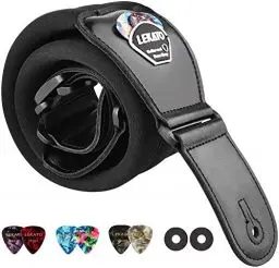 Produktbild: LEKATO Gitarrengurt mit Memory Foam, gepolsterter Gitarrengurt verstellbarer Gitarrengurt für akustische und elektrische Bassgitarren (Schwarz-kurz)
