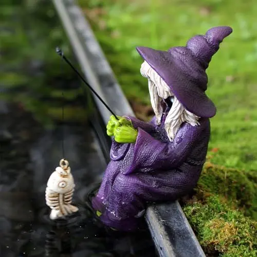 Produktbild: LEMCC Halloween-Hexenfiguren, Angelhexenstatue, 11,9 cm Hoch, Sitzende Hexenfigur, Regalsitter, Kunstharzskulptur für den Außenbereich, Garten, Hof, Rasen, Teich, Wasserfälle,